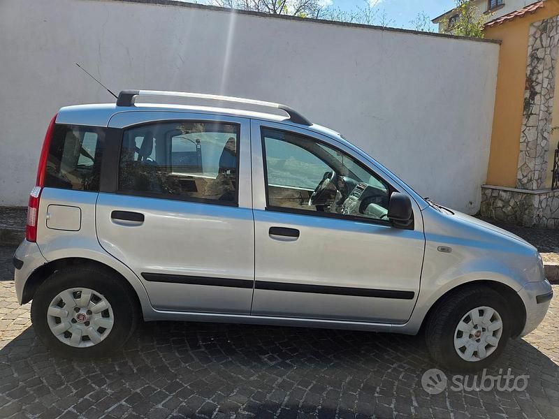 Usata Fiat Panda 70 CV (51 kW) 2010 Grigio Utilitaria