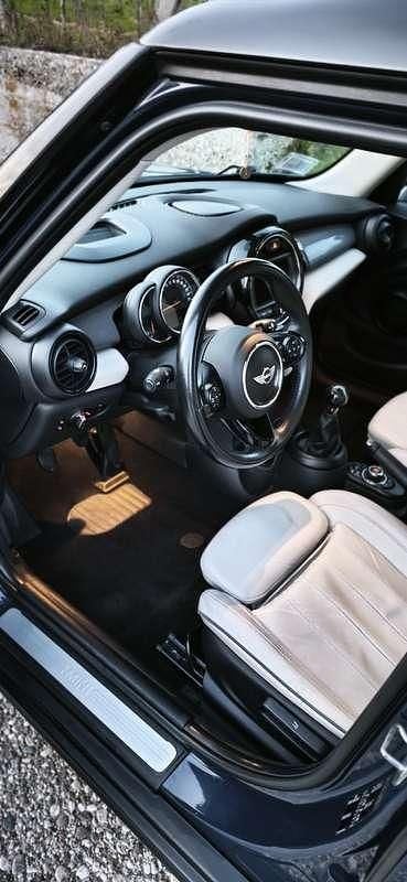 Usata Mini Cooper D Business 116 CV (85 kW) 2018 Utilitaria