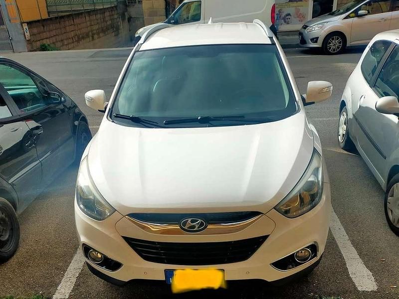 Usata Hyundai ix35 Xpossible 131 CV (96 kW) 2015 Bianco SUV