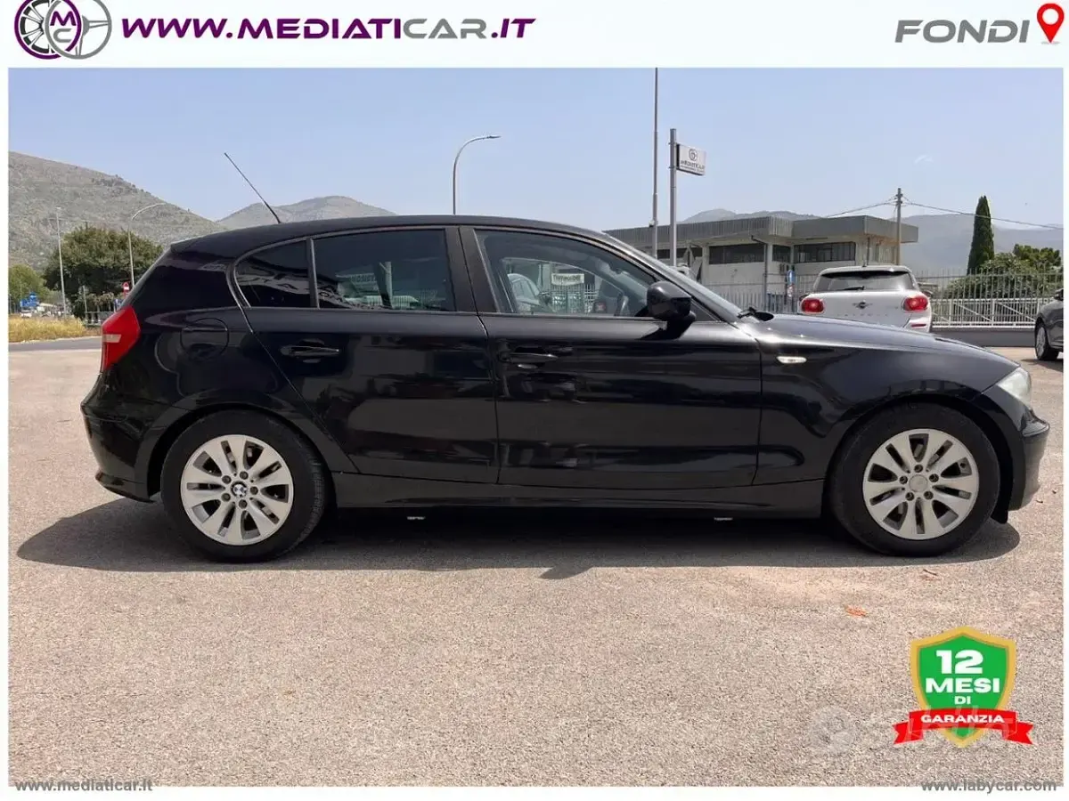 Usata BMW 120 177 CV (130 kW) 2010 Nero Utilitaria