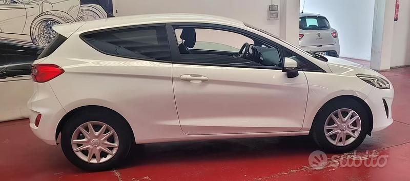 Usata Ford Fiesta Business Edition 86 CV (63 kW) 2019 Bianco Utilitaria