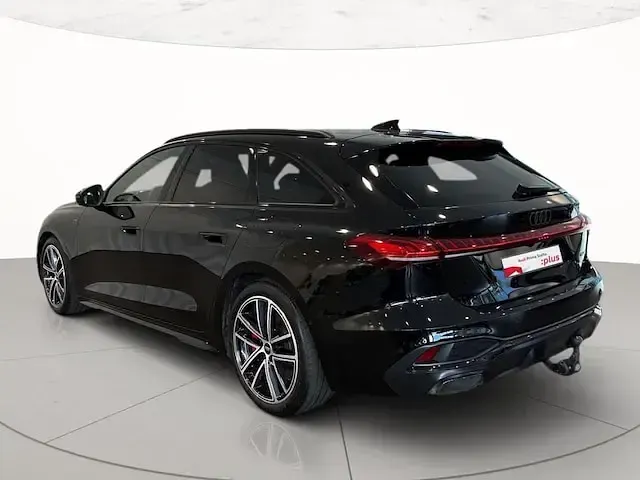 Usata Audi A5 S-Line 299 CV (219 kW) 2025 Nero mythos metallizzato Station wagon