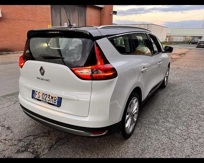 Usata Renault Grand Scénic IV 110 CV (80 kW) 2018 Bianco Monovolume