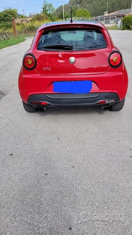 Usata Alfa Romeo MiTo 105 CV (77 kW) 2011 Rosso Utilitaria