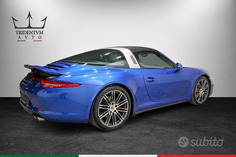 Usata Porsche 911 400 CV (294 kW) 2015 Azzurro Cabrio