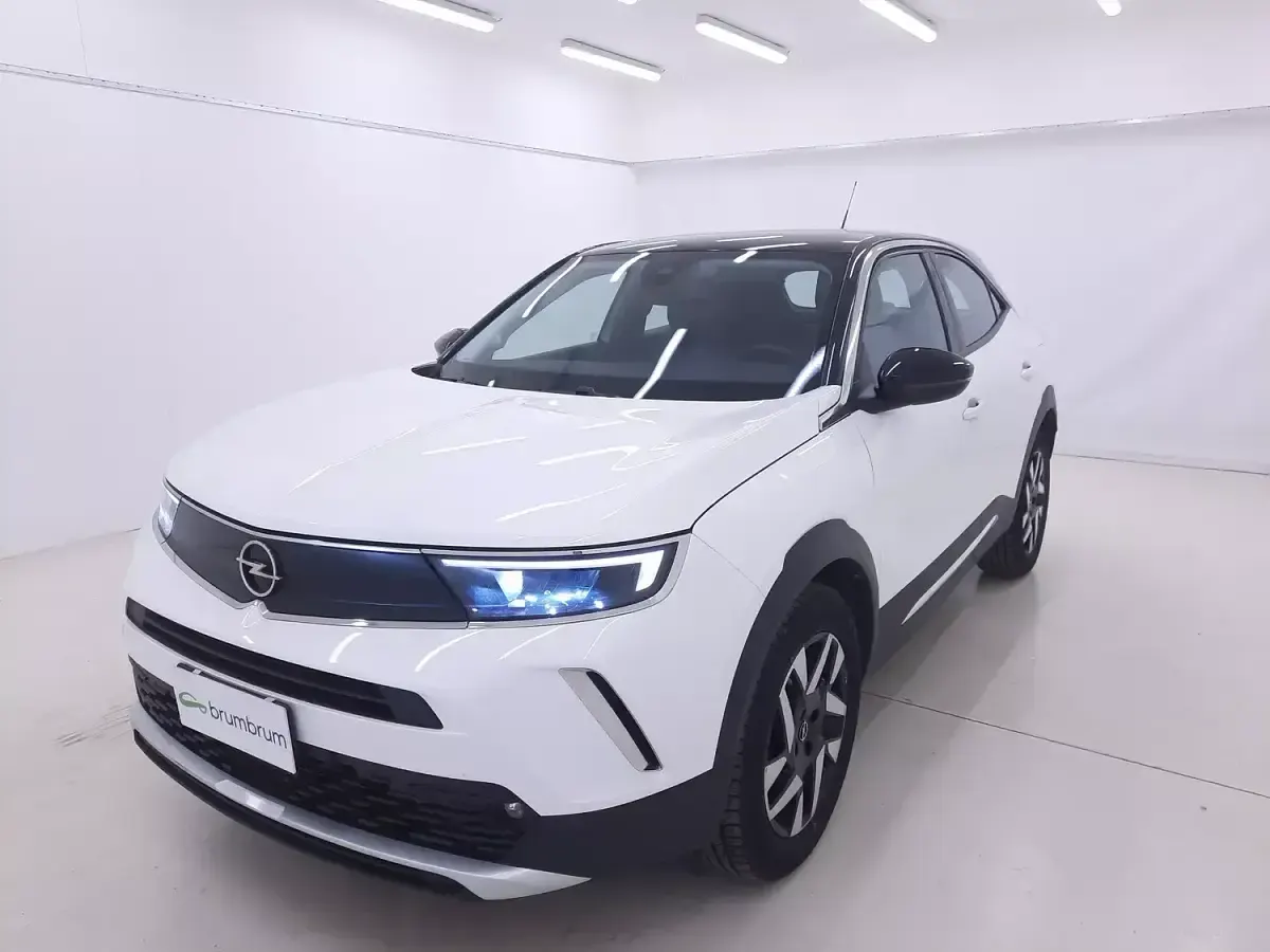 Usata Opel Mokka Elegance 101 CV (74 kW) 2022 Biancobianco SUV