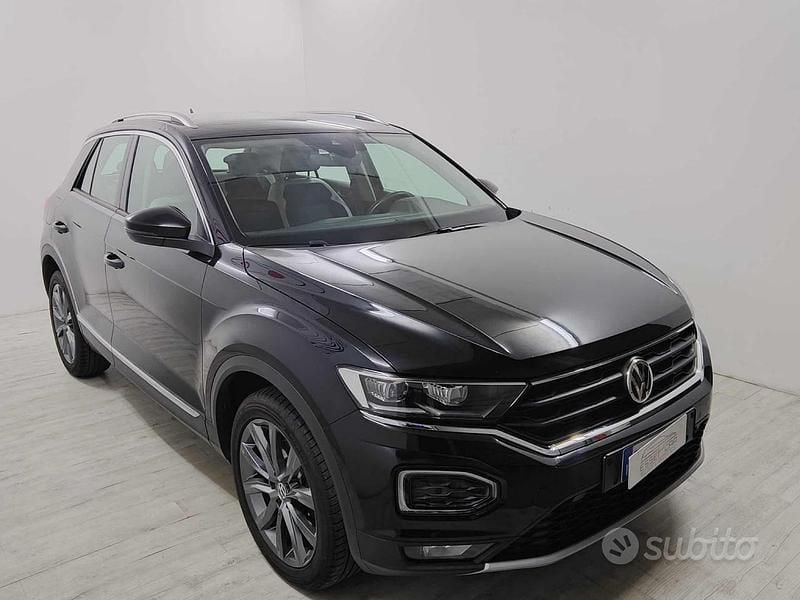 Usata VW T-Roc Advance 150 CV (110 kW) 2018 Nero SUV