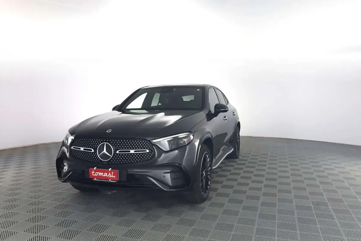 Usata Mercedes GLC300 AMG Line Premium Plus 197 CV (144 kW) 2023 Grigio grafite SUV