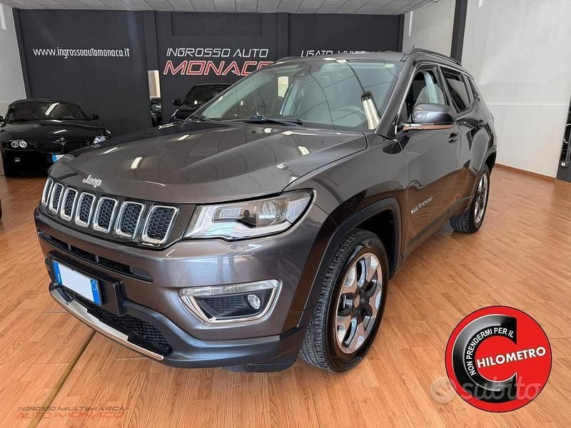 Grigio Usata 2018 Jeep Compass Limited SUV | 14.999 € (Buon prezzo) - Immagine 1/4