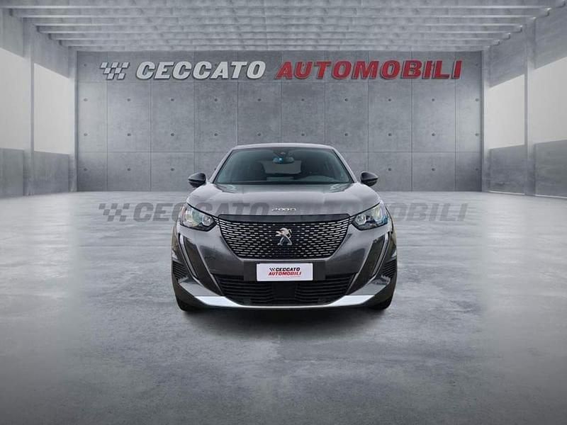 Usata Peugeot 2008 Allure 131 CV (96 kW) 2023 Grigio SUV