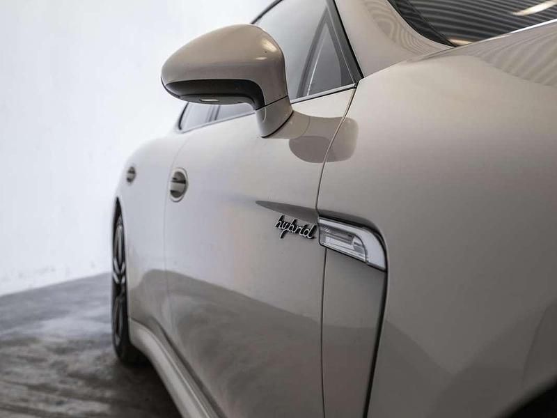 Usata Porsche Panamera 333 CV (244 kW) 2012 Bianco Berlina