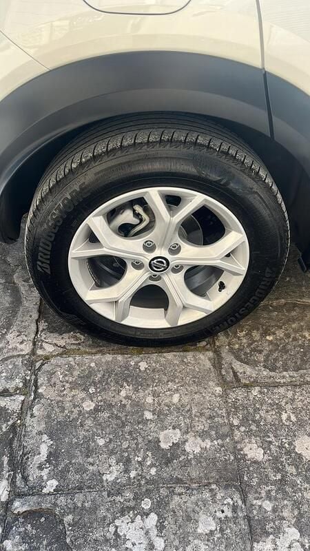 Usata Nissan Juke N-Connecta 114 CV (83 kW) 2022 Bianco SUV