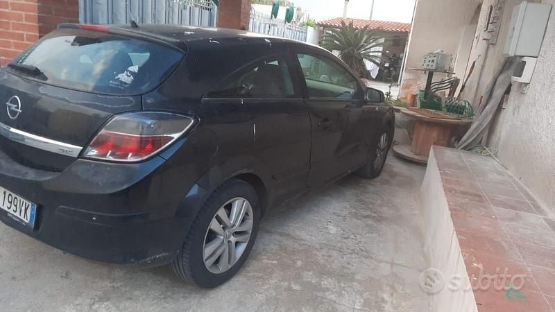 Usata Opel Astra 2004 Berlina