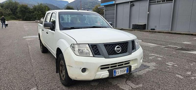Usata Nissan Navara 144 CV (105 kW) 2013 Bianco Pick-up