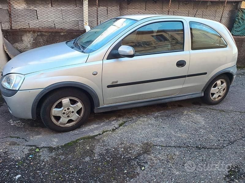 Usata Opel Corsa 2003 Grigio Utilitaria