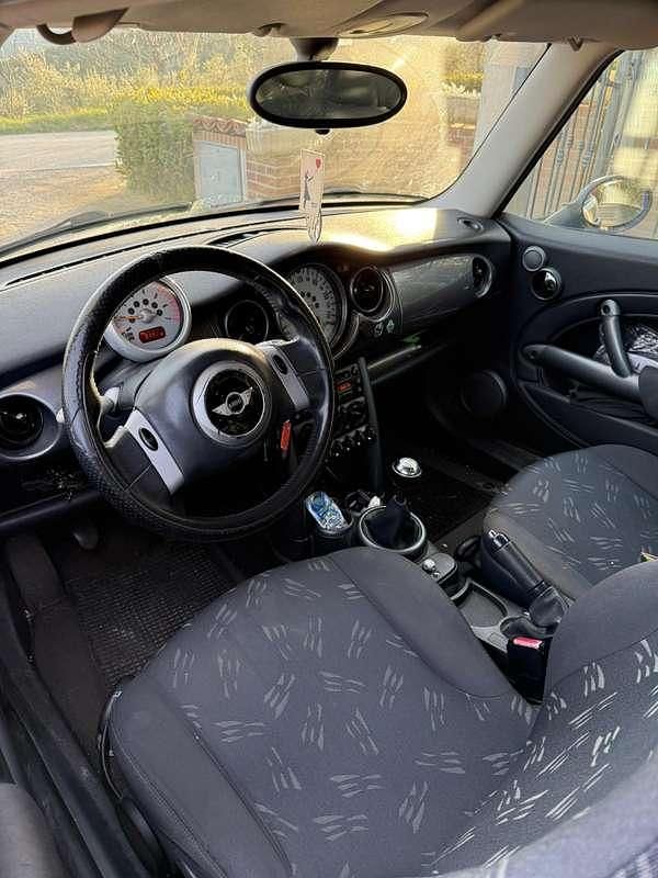 Usata Mini One D 75 CV (55 kW) 2005 Utilitaria
