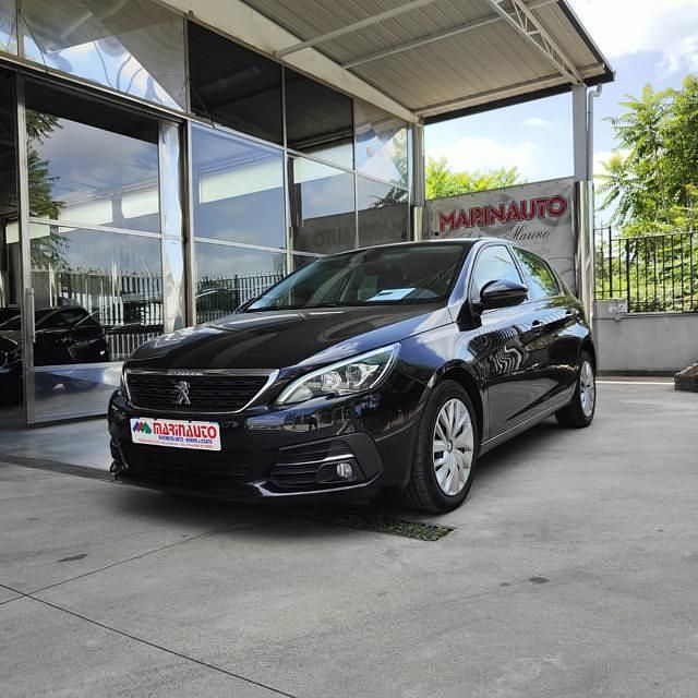 Usata Peugeot 308 Premium 131 CV (96 kW) 2019 Nero