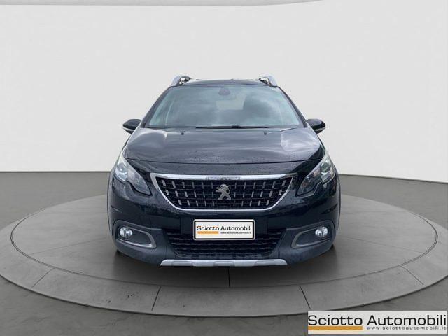 Usata Peugeot 2008 Allure 110 CV (80 kW) 2019 Nero SUV