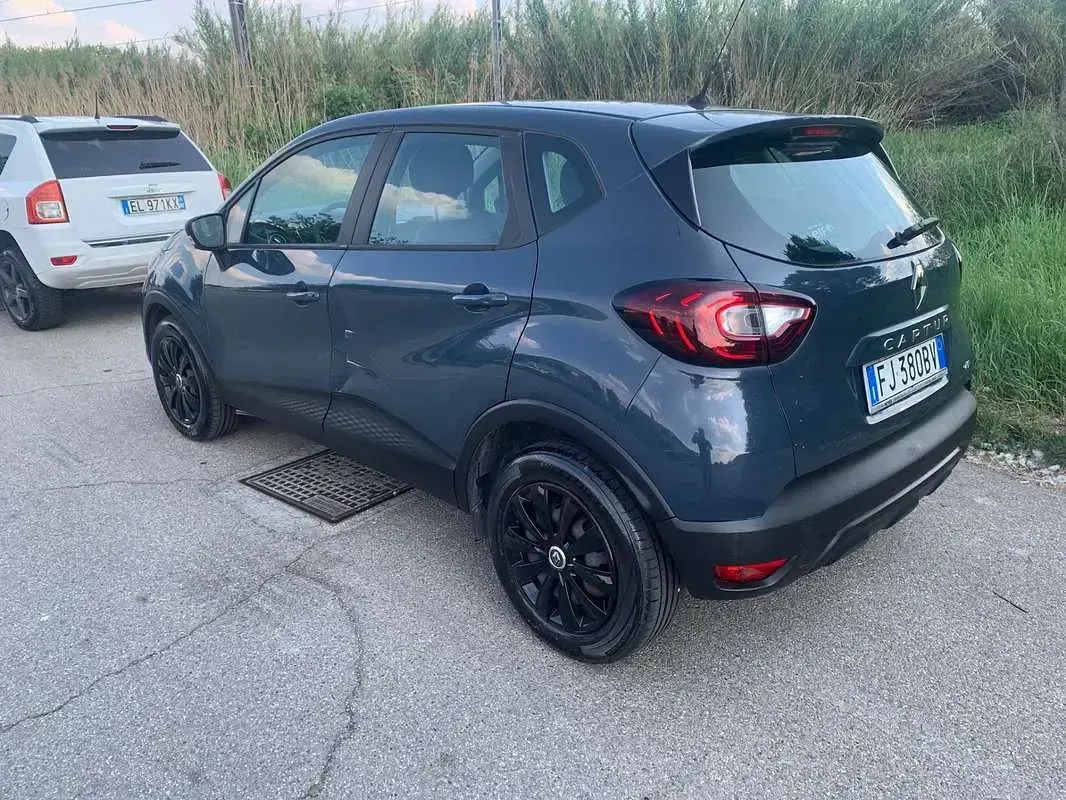 Gebraucht Renault Captur Life 90 PS (66 kW) 2017 SUV