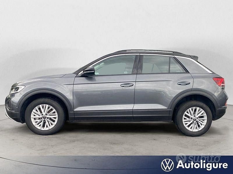 Occasion VW T-Roc Life 150 PK (110 kW) 2024 Grijs SUV