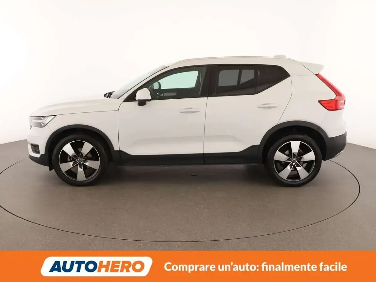 Usata Volvo XC40 Momentum 150 CV (110 kW) 2019 Bianco SUV
