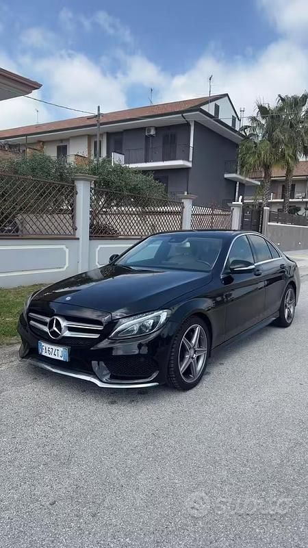Usata Mercedes C180 Premium 116 CV (85 kW) 2015 Berlina