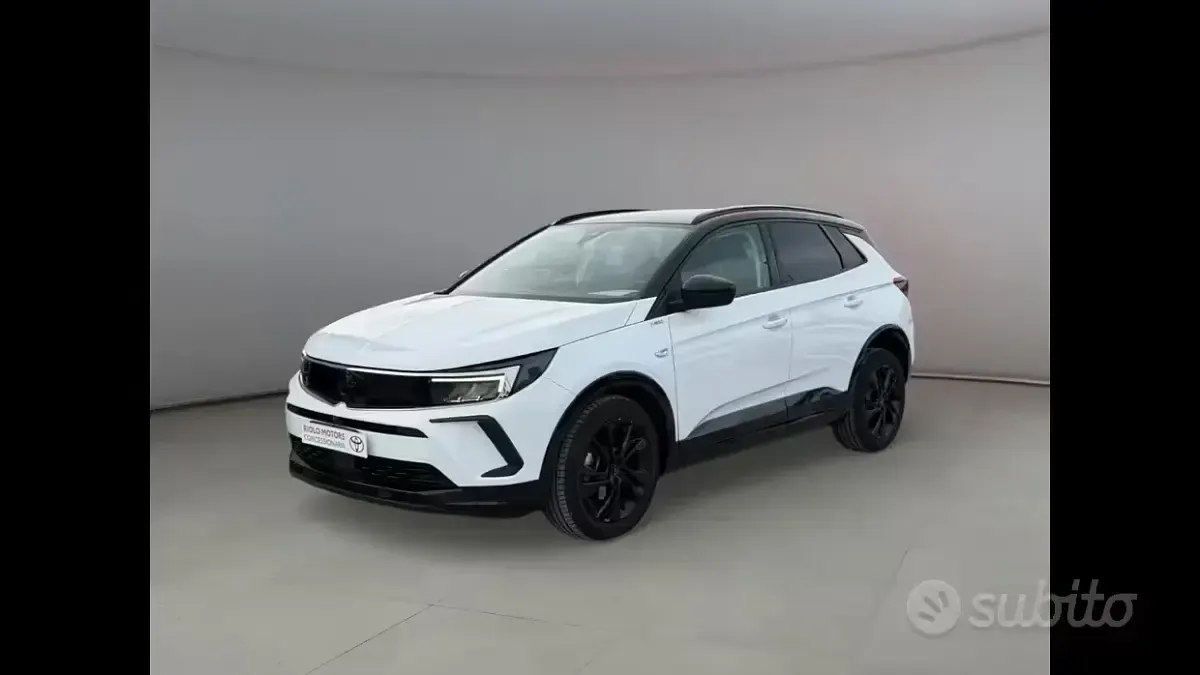 Usata Opel Grandland X GS Line 131 CV (96 kW) 2022 SUV