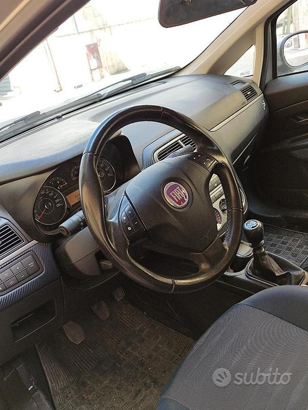 Usata Fiat Grande Punto 77 CV (56 kW) 2008 Utilitaria