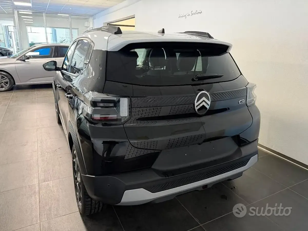 Usata Citroën C3 PureTech 101 CV (74 kW) 2024 Nero Berlina
