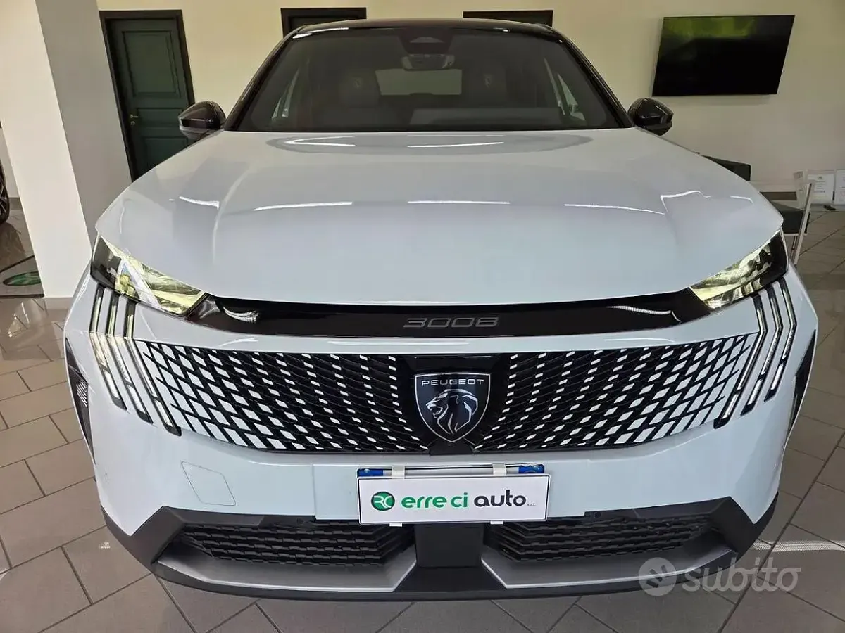 Usata Peugeot 3008 GTi 136 CV (100 kW) 2025 Bianco SUV