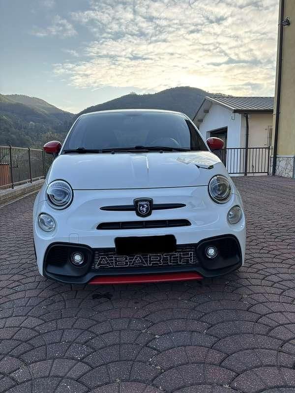 Usata Abarth 595 145 CV (106 kW) 2016 Bianco Utilitaria