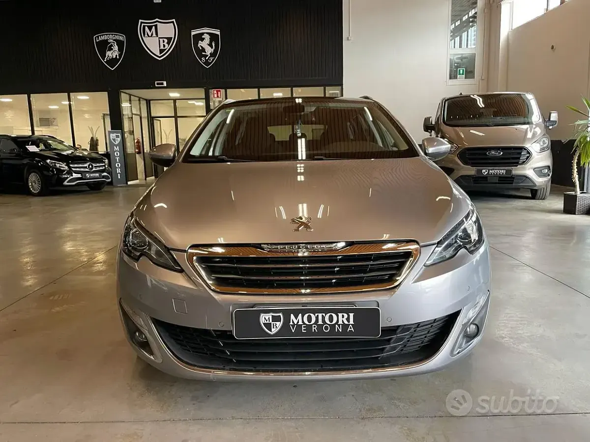 Usata Peugeot 308 Active 120 CV (88 kW) 2015 Grigio Station wagon