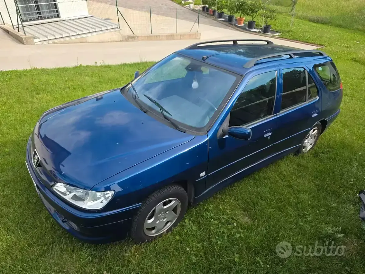 Usata Peugeot 306 75 CV (55 kW) 2001 Bluazzurro Station wagon