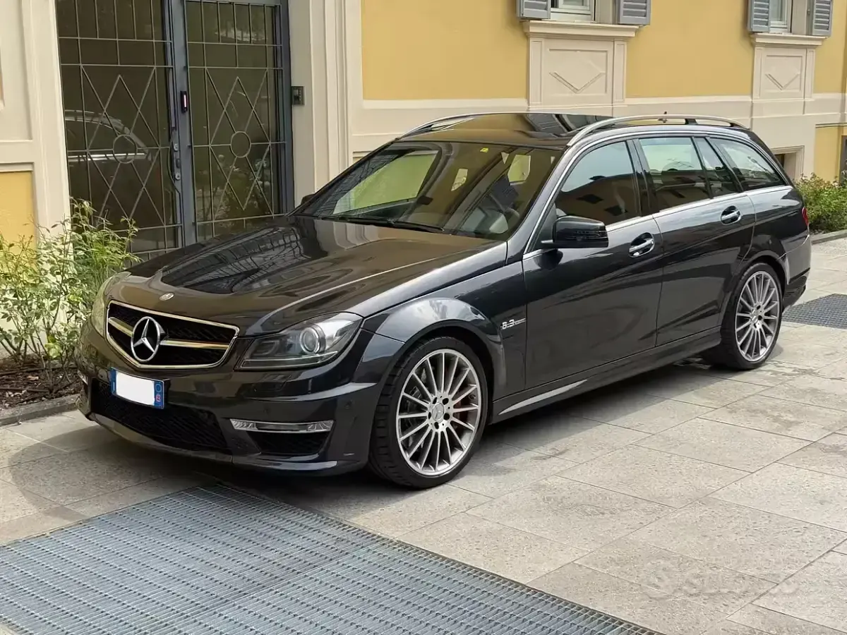 Usata Mercedes C63 AMG AMG 487 CV (358 kW) 2011 Station wagon