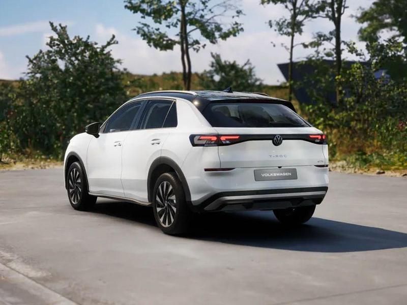 Nuova VW T-Roc Life 115 CV (84 kW) 2026 Pure white nero SUV