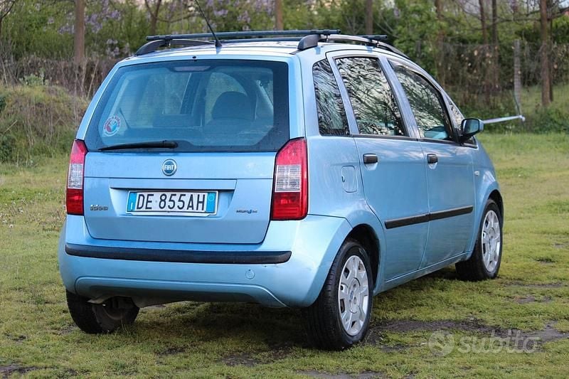 Usata Fiat Idea 70 CV (51 kW) 2007 Blu Monovolume