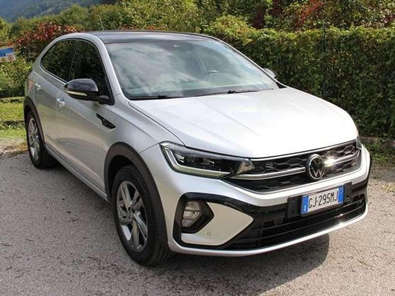 Usata VW Taigo R-line 110 CV (80 kW) 2022 Argento SUV