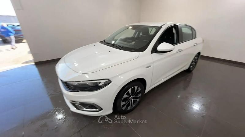 Usata Fiat Tipo City Life 101 CV (74 kW) 2022 Bianco Utilitaria