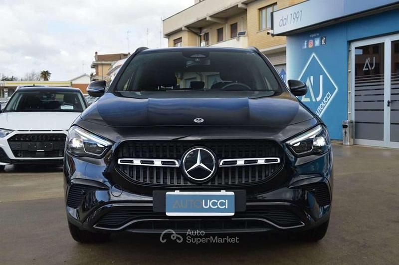 Usata Mercedes GLA45 AMG Advanced 150 CV (110 kW) 2024 Nero SUV