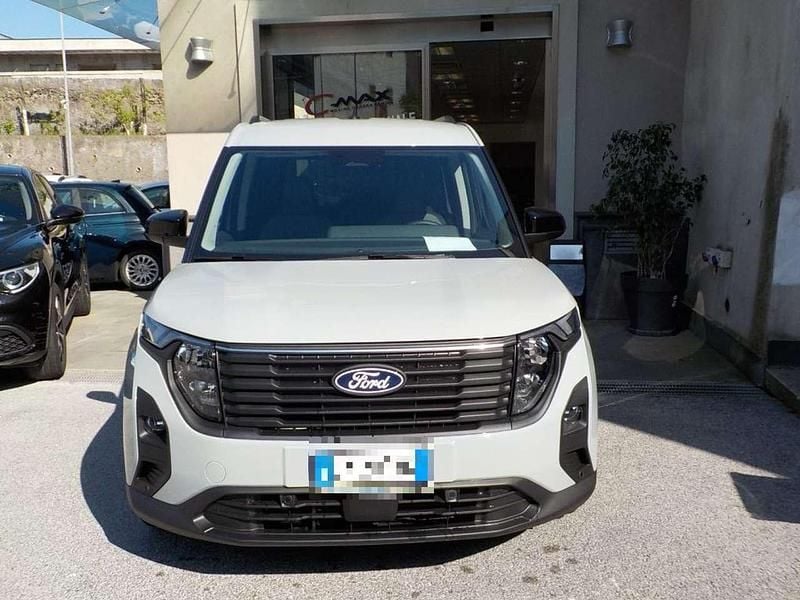 Nuova Ford Tourneo Courier Titanium 125 CV (91 kW) 2025 Vari colori Monovolume