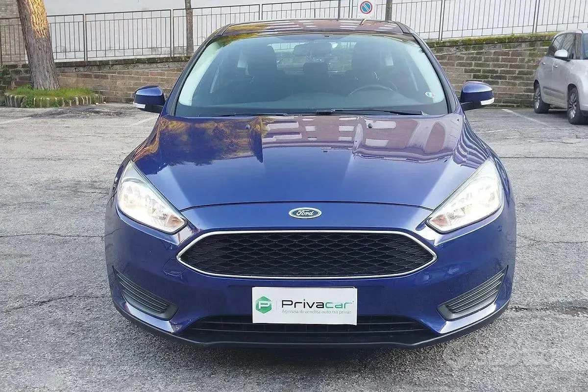 Usata Ford Focus 95 CV (69 kW) 2016 Blu Utilitaria