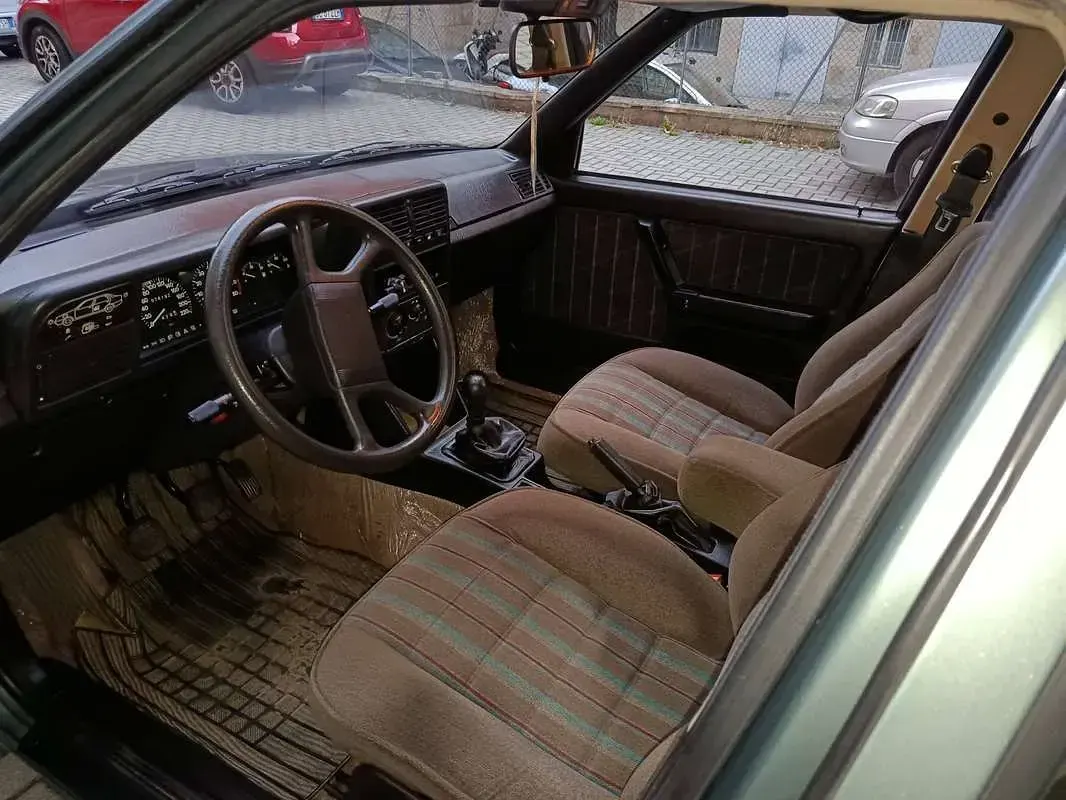 Usata Fiat Croma 90 CV (66 kW) 1988 Verde Utilitaria
