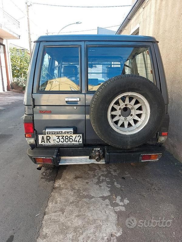 Usata 1987 Toyota Land Cruiser Station wagon | 8900 € - Immagine 1/4