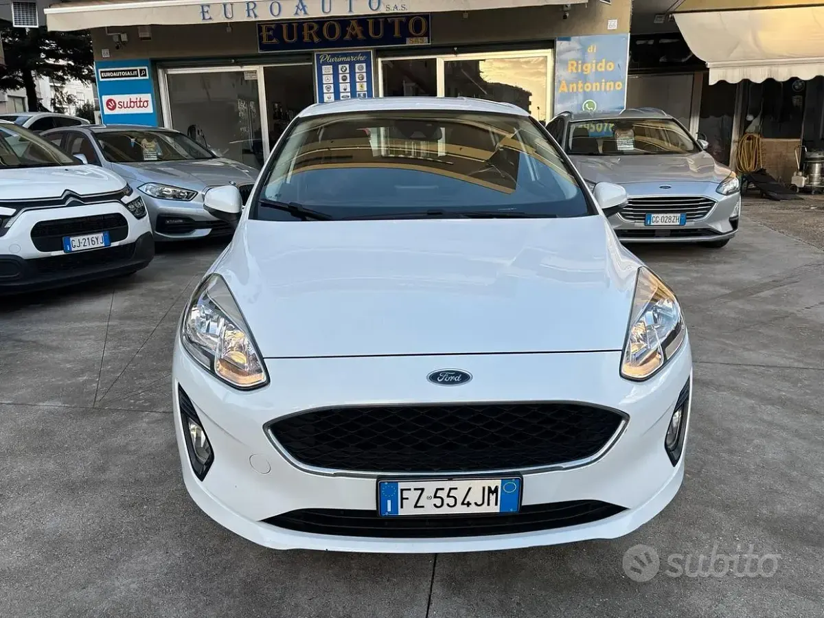 Usata Ford Fiesta Business Edition 86 CV (63 kW) 2019 Bianco Utilitaria