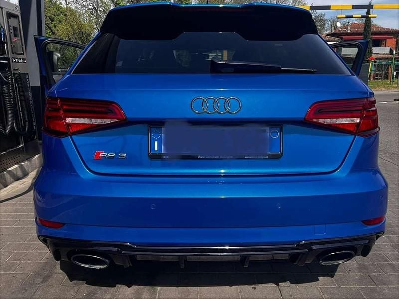 Usata Audi RS3 Ambiente 400 CV (294 kW) 2019 Blu/azzurro Berlina