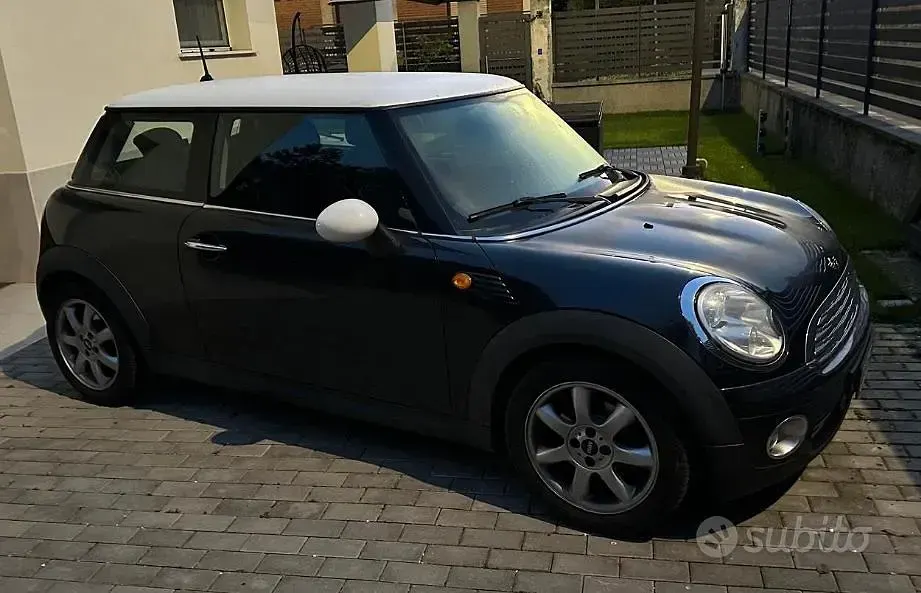 Usata Mini Cooper 120 CV (88 kW) 2007 Bluazzurro Utilitaria