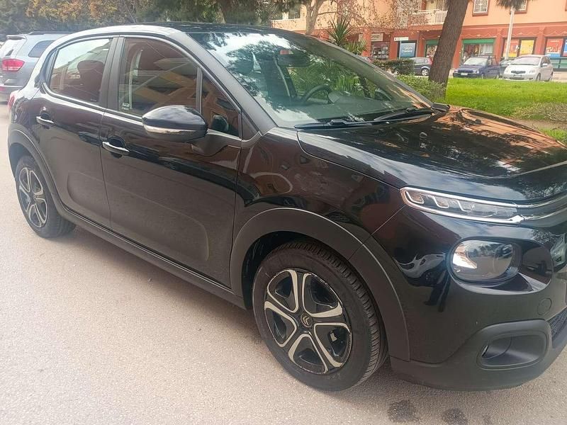 Usata Citroën C3 Live 75 CV (55 kW) 2018 Nero Berlina