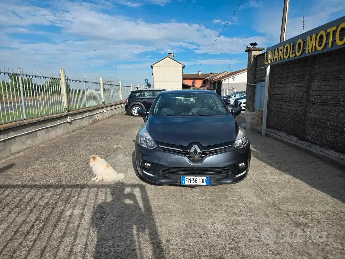 Usata Renault Clio IV Zen 73 CV (53 kW) 2017 Blu Berlina