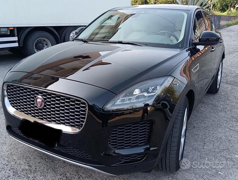 Nero Usata 2020 Jaguar E-Pace SUV | 26.500 € (Molto cara) - Immagine 1/4