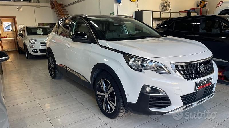 Usata Peugeot 3008 Allure 119 CV (87 kW) 2017 Bianco SUV